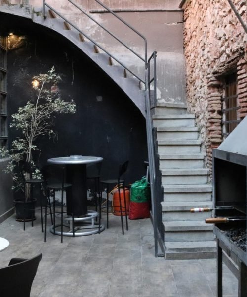 terraza con barbacoa